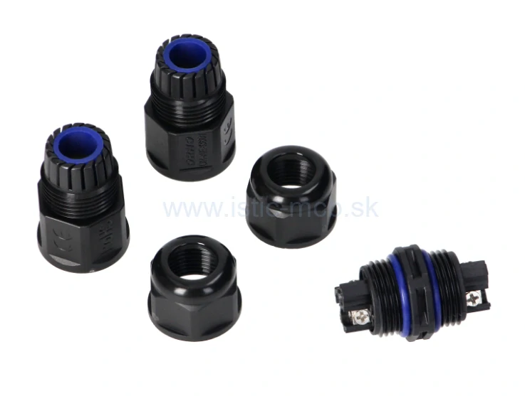 Spojka káblov s prechodkami od 1mm² do 4mm²