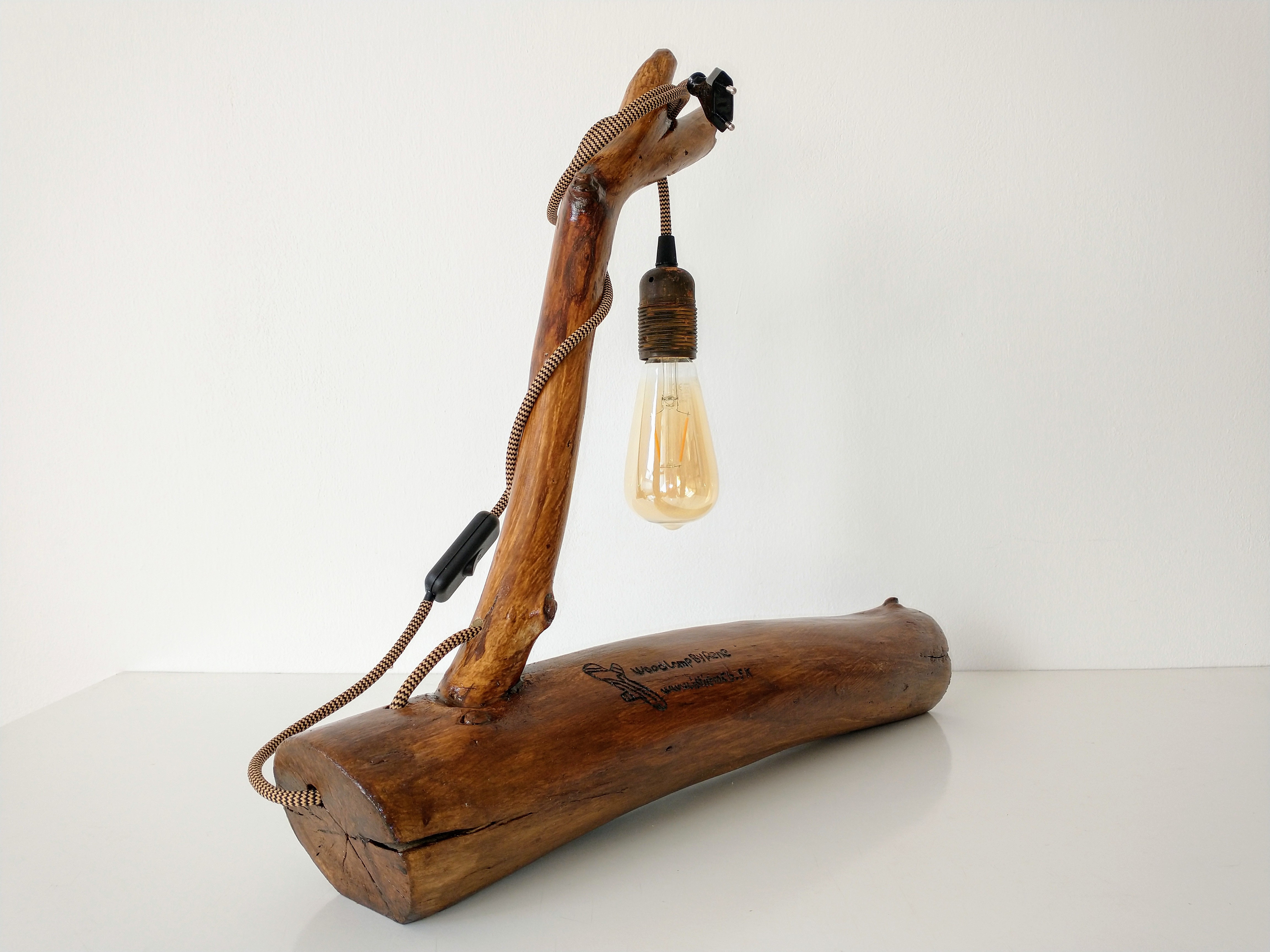 WOOD LAMP svietidlo na stôl