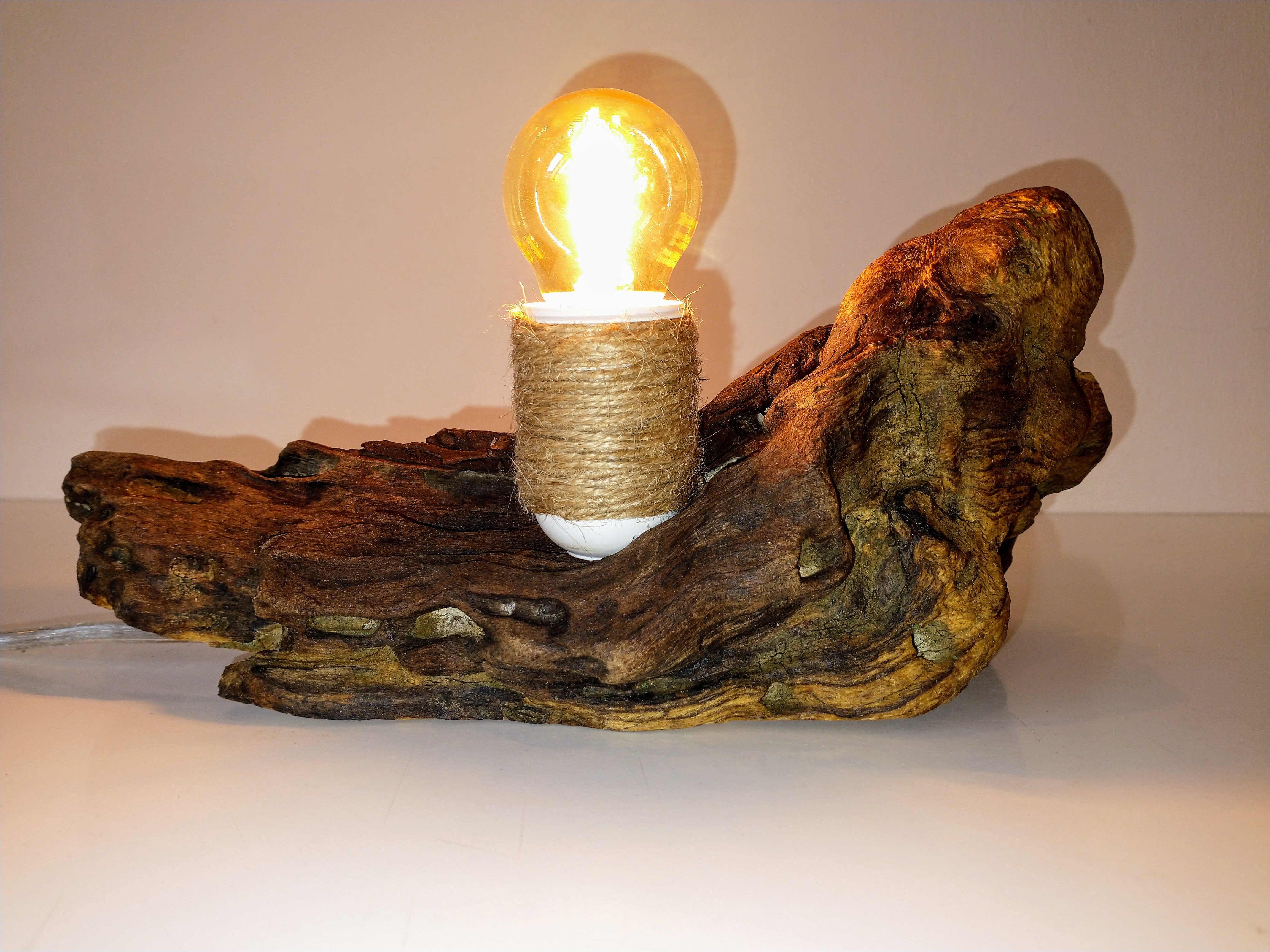 WOOD LAMP svietidlo na stôl