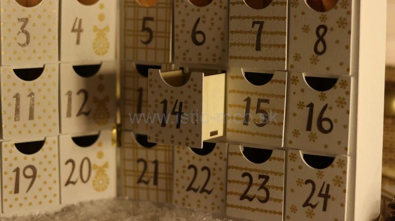 LED adventný kalendár na baterky