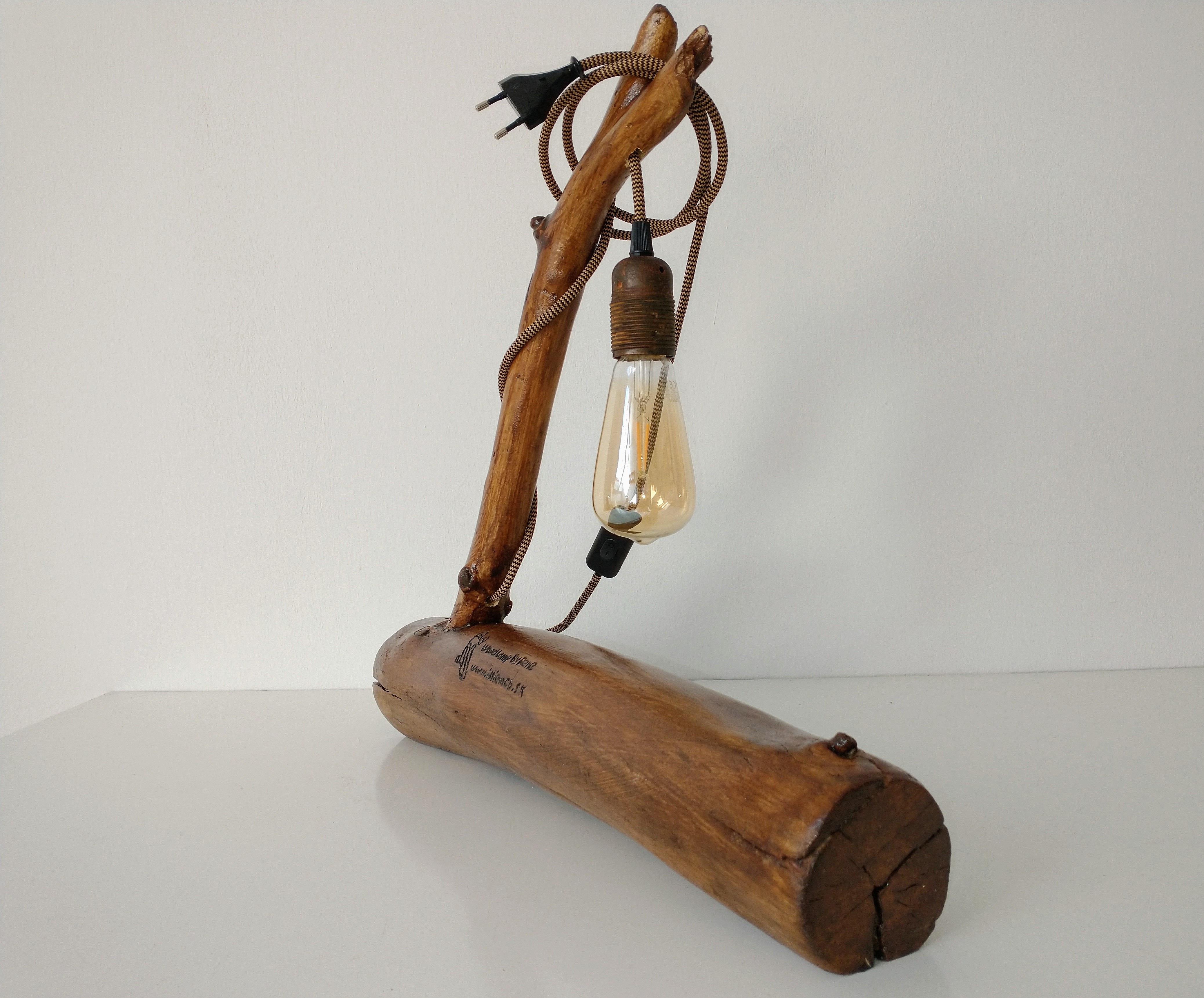 WOOD LAMP svietidlo na stôl