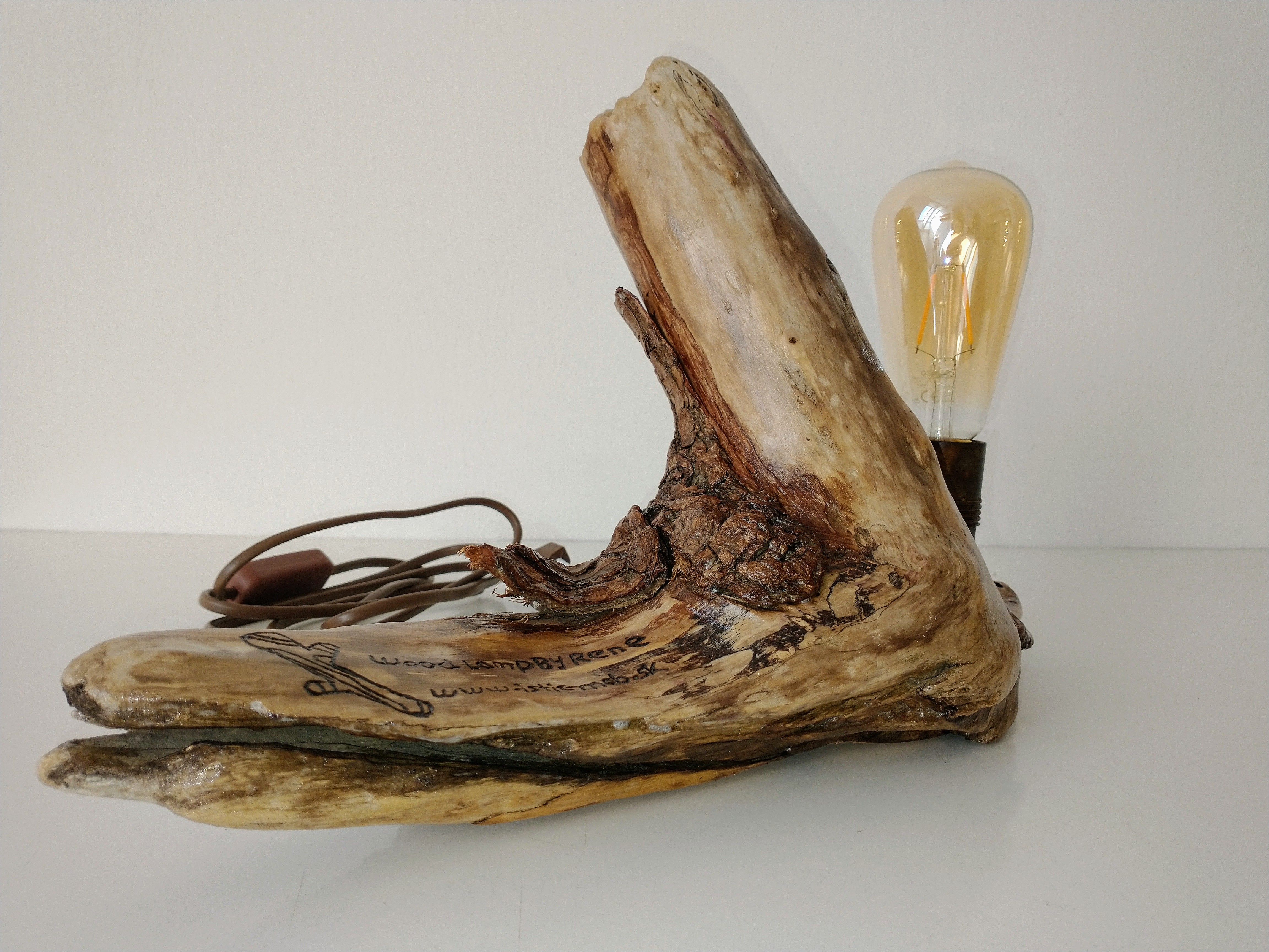 WOOD LAMP svietidlo na stôl