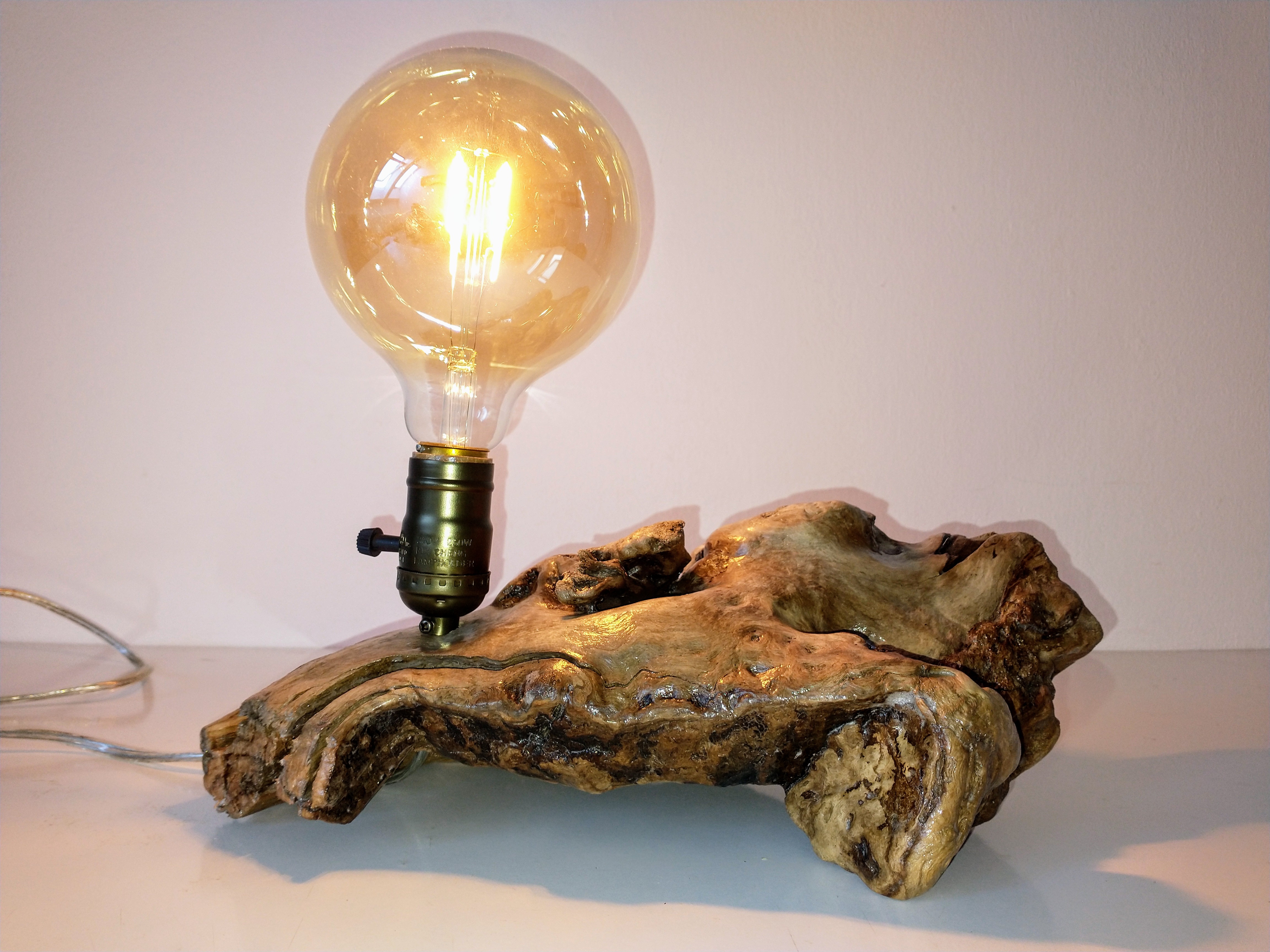 WOOD LAMP svietidlo na stôl