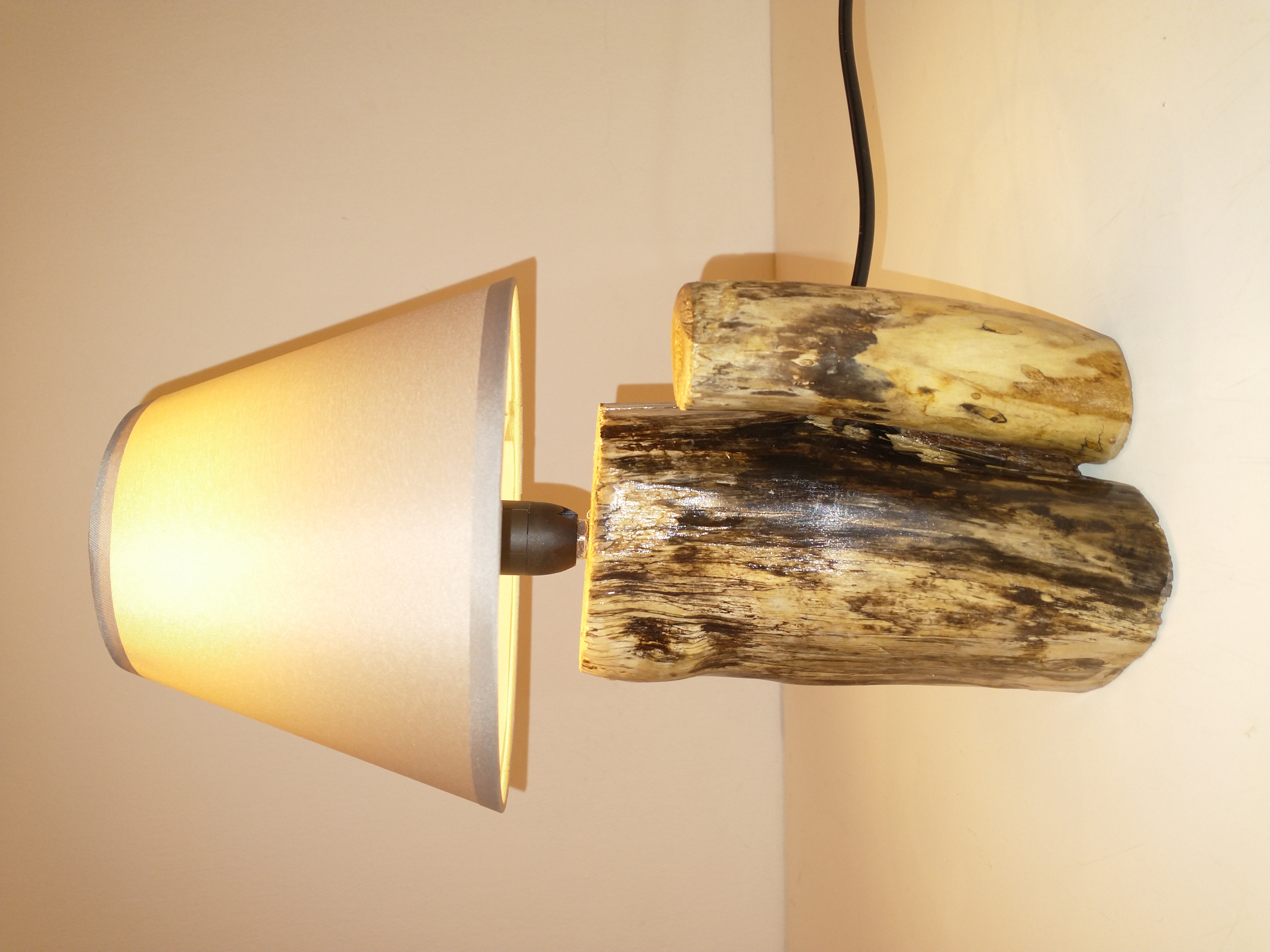 WOOD LAMP svietidlo na stôl s tienidlom