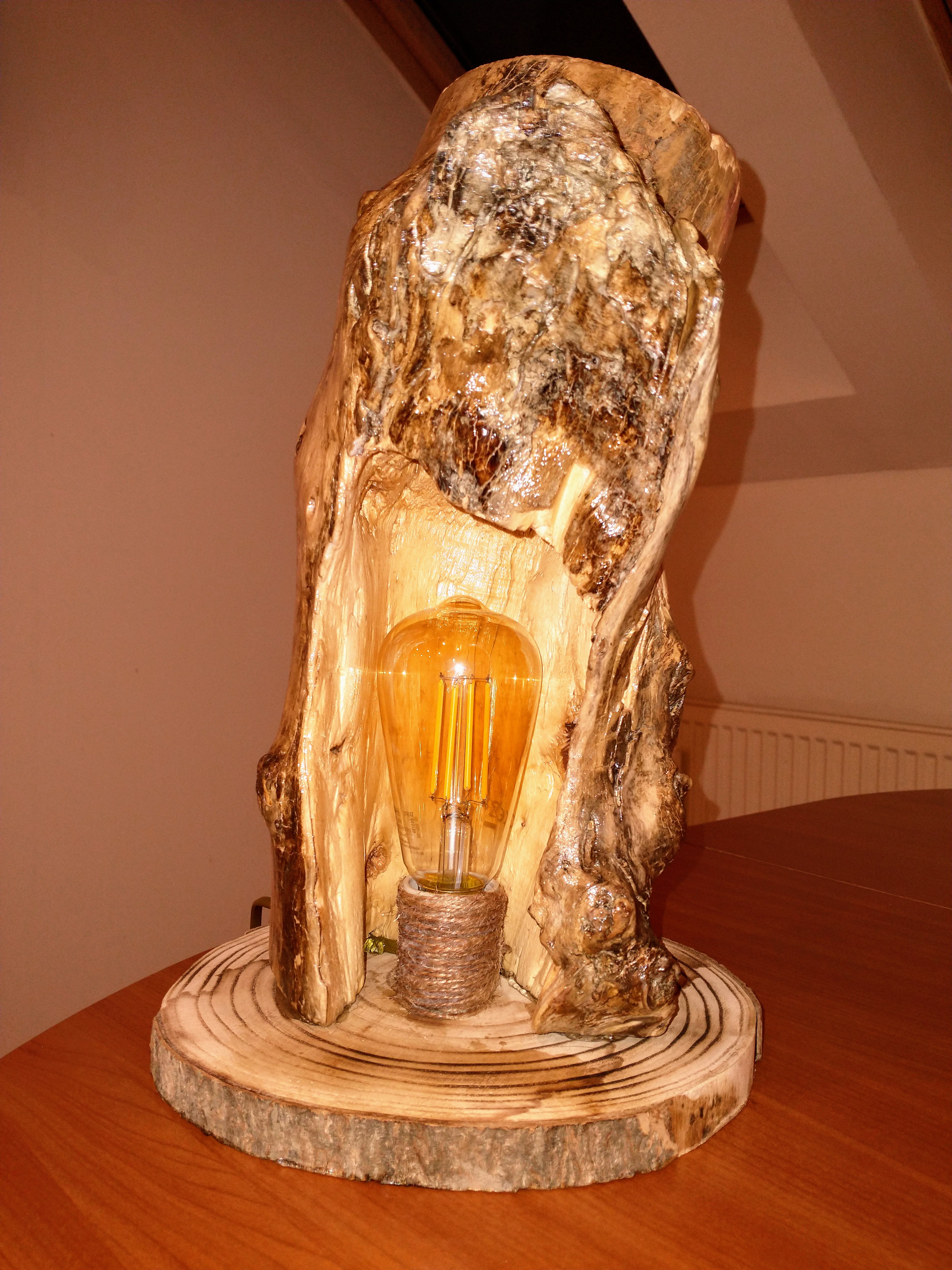 WOOD LAMP svietidlo na stôl