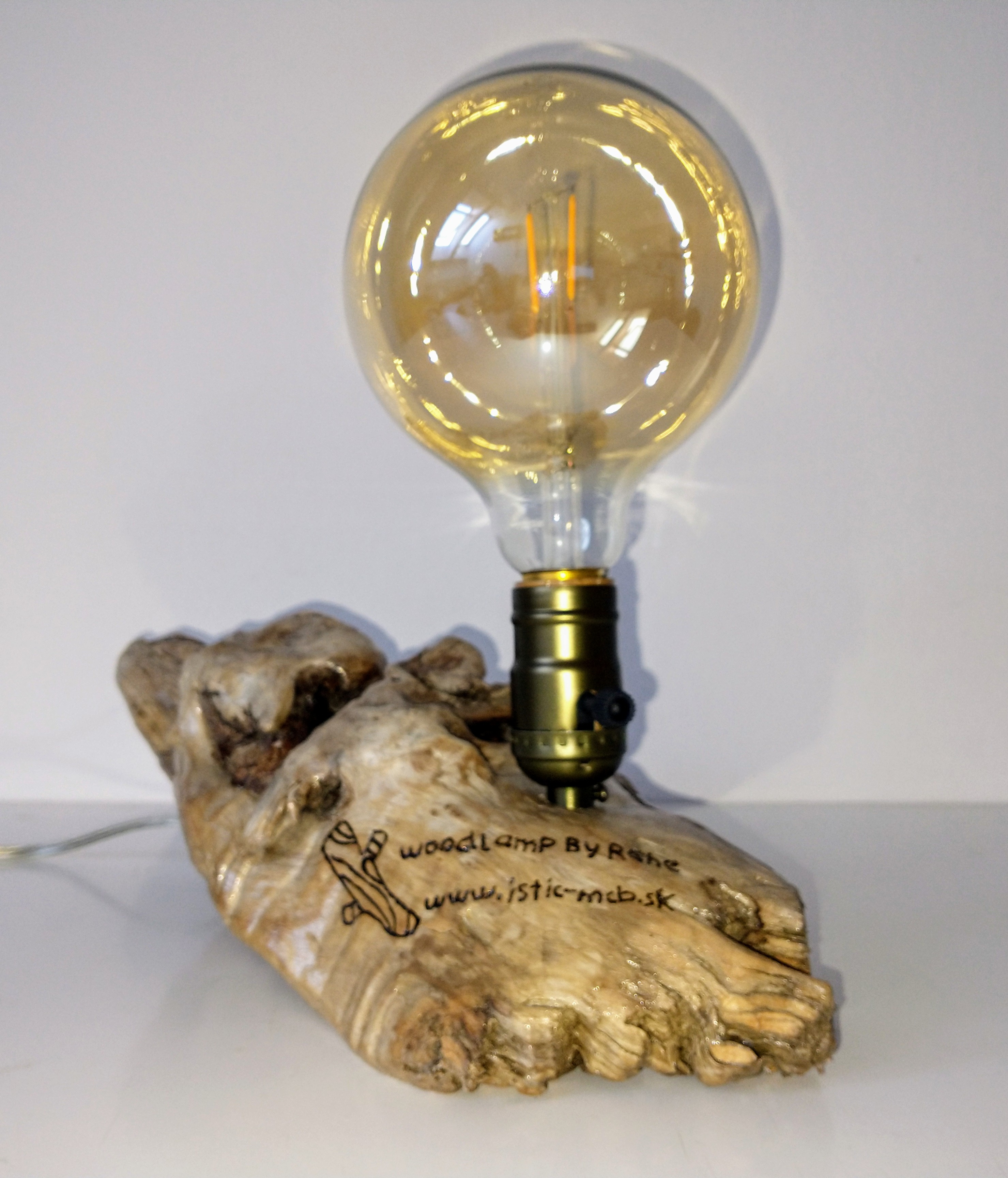 WOOD LAMP svietidlo na stôl