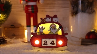 LED adventný kalendár na baterky, Auto